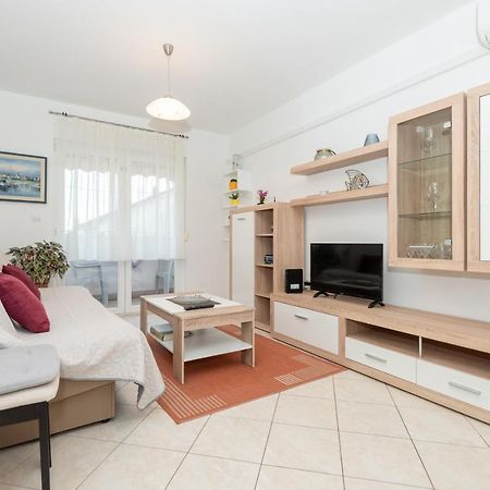 Apartman Valter Zara Esterno foto